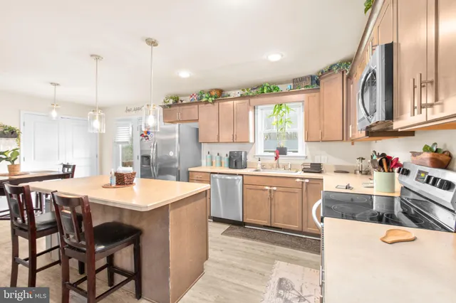 $325,000 | 311 Albemarle Avenue, Mineral, VA 23117