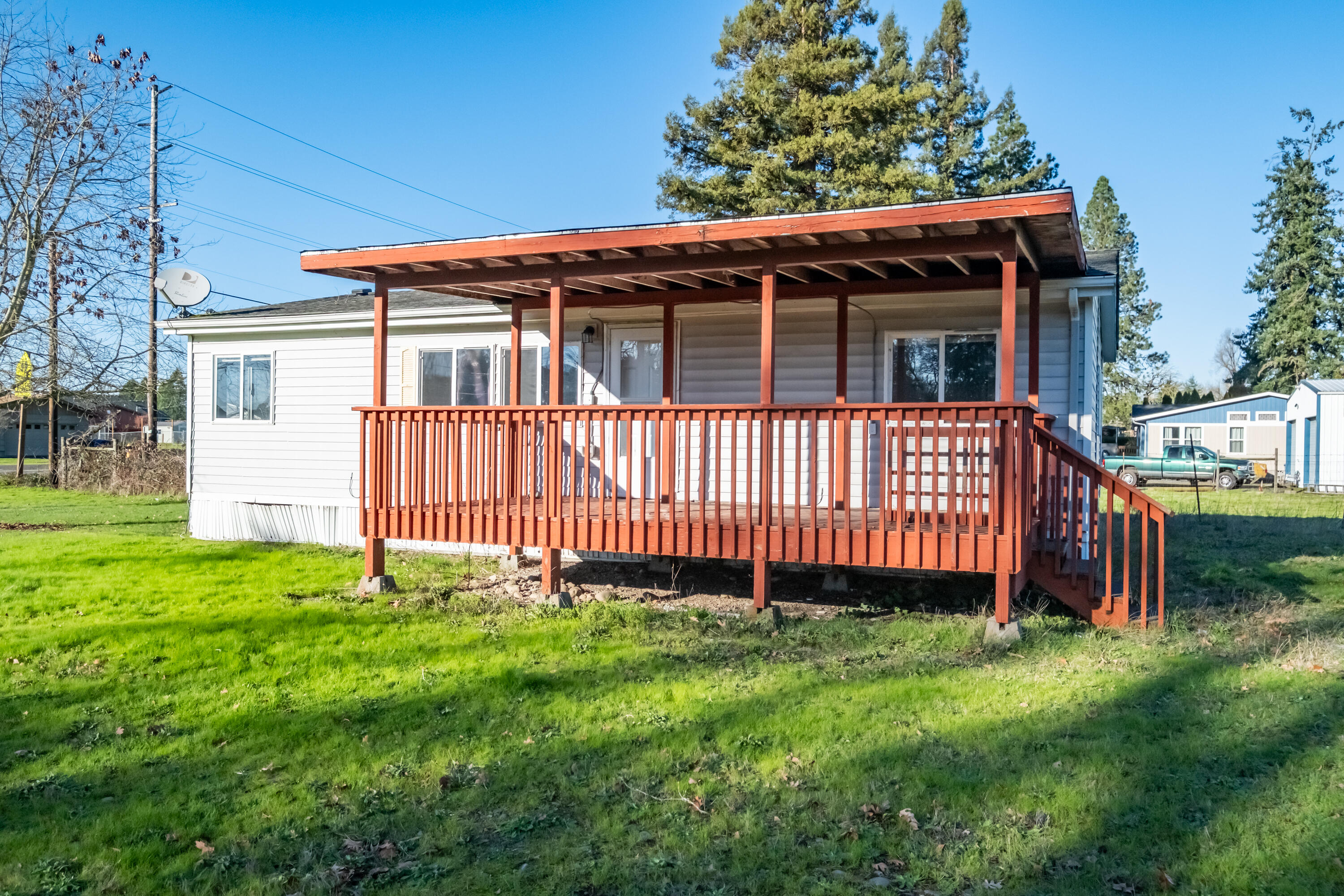 941 North 2nd Street Jefferson, OR 97352 - Photo 36 of 43 MIT-46