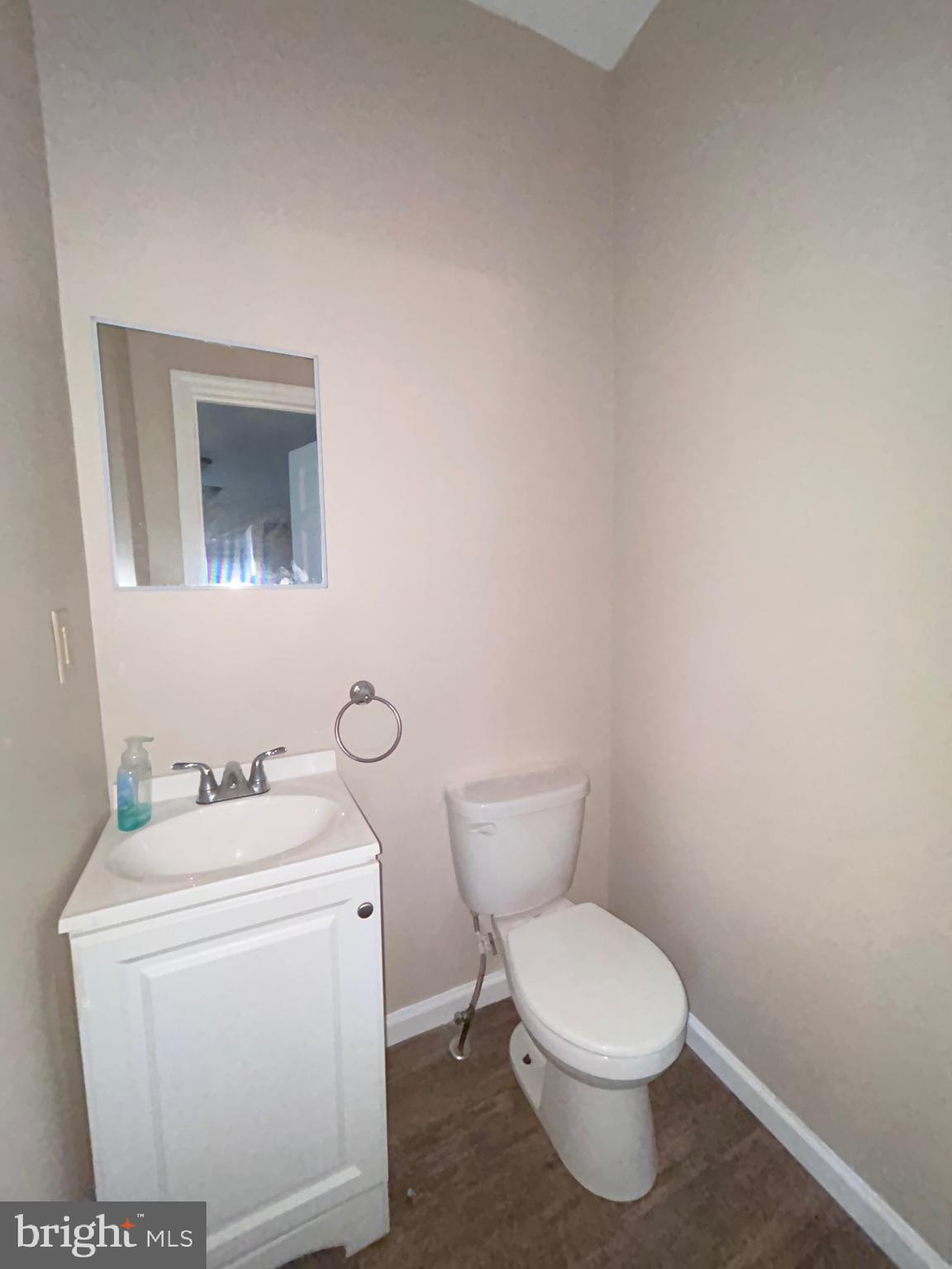520 Birch Street Reading, PA 19604 - Photo 8 of 18 Gallery Image 8