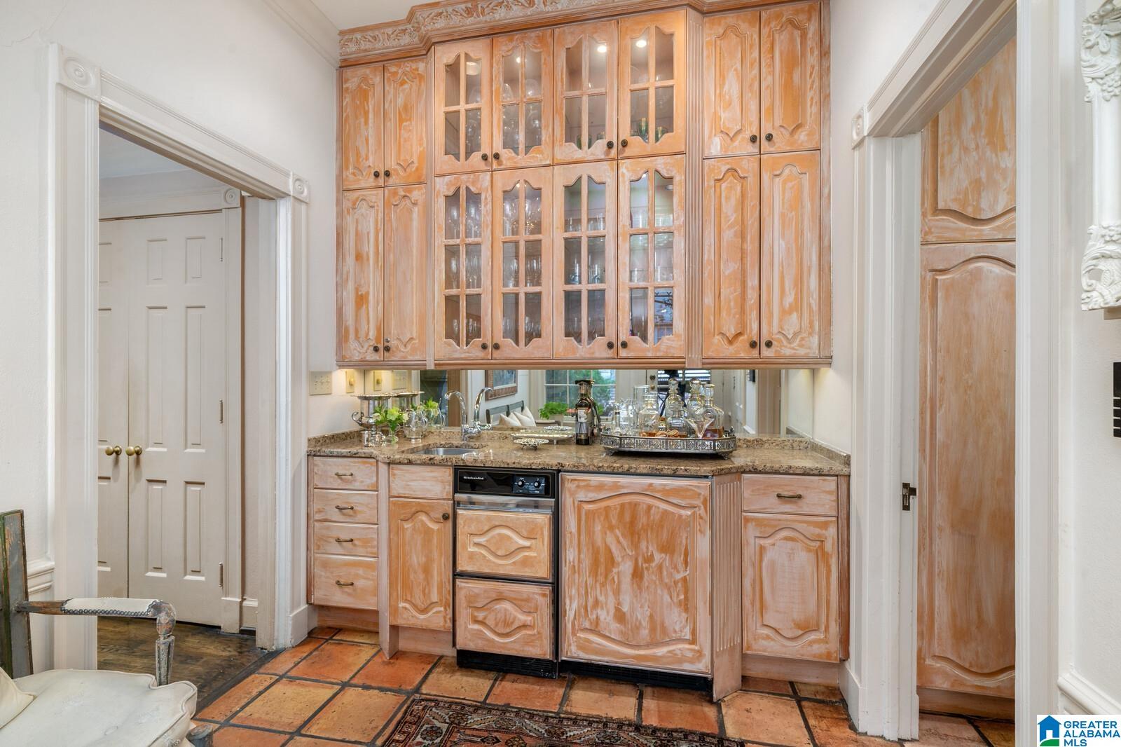 2 Rockledge Road Birmingham, AL 35213 - Photo 27 of 91