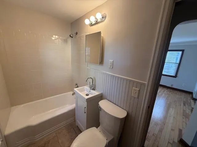 $259,900 | 4125 Perry Avenue North, Robbinsdale, MN 55422