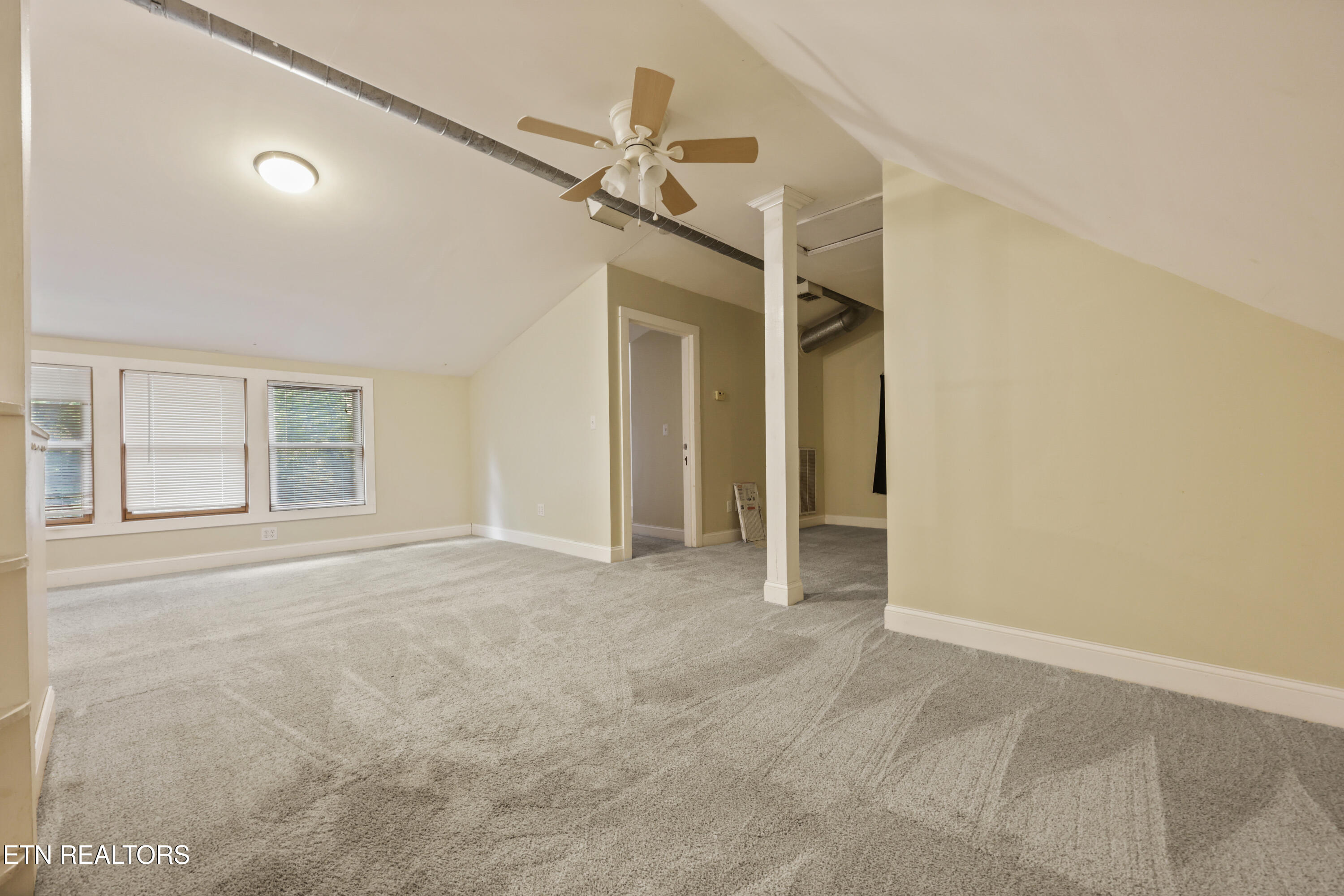 405 South Ruth Street Maryville, TN 37803 - Photo 20 of 38 32-405 S Ruth St36