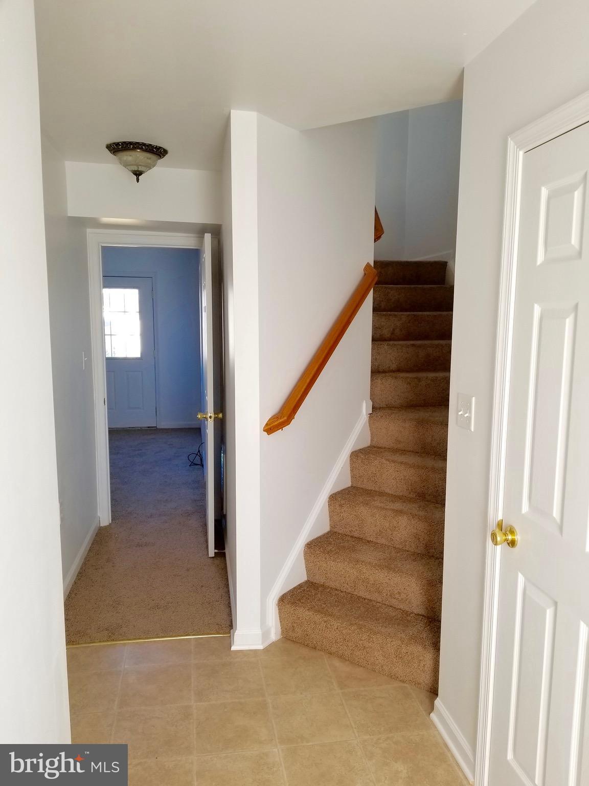 107 Fuzzy Tail Drive Ranson, WV 25438 - Photo 3 of 30 Interior (General)