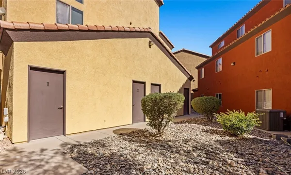 $235,000 | 890 Kitty Hawk Drive, Unit 2711, Mesquite, NV 89027