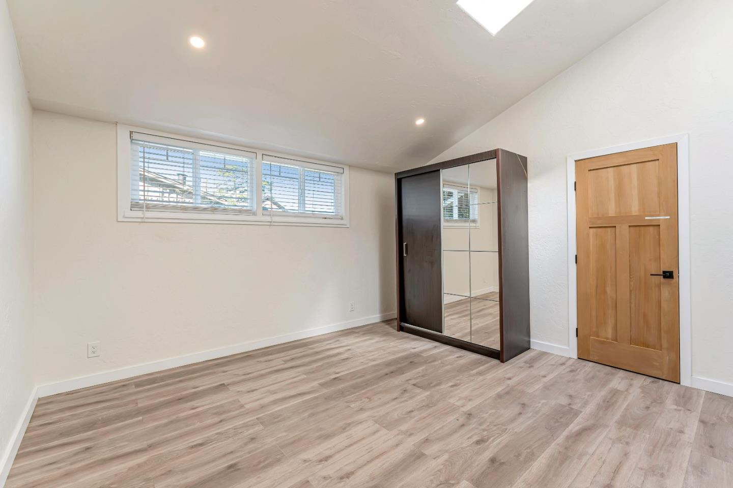 2668 Quartz Street Santa Cruz, CA 95062 - Photo 21 of 37