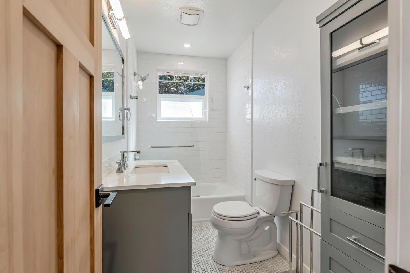 2668 Quartz Street Santa Cruz, CA 95062 - Photo 29 of 37