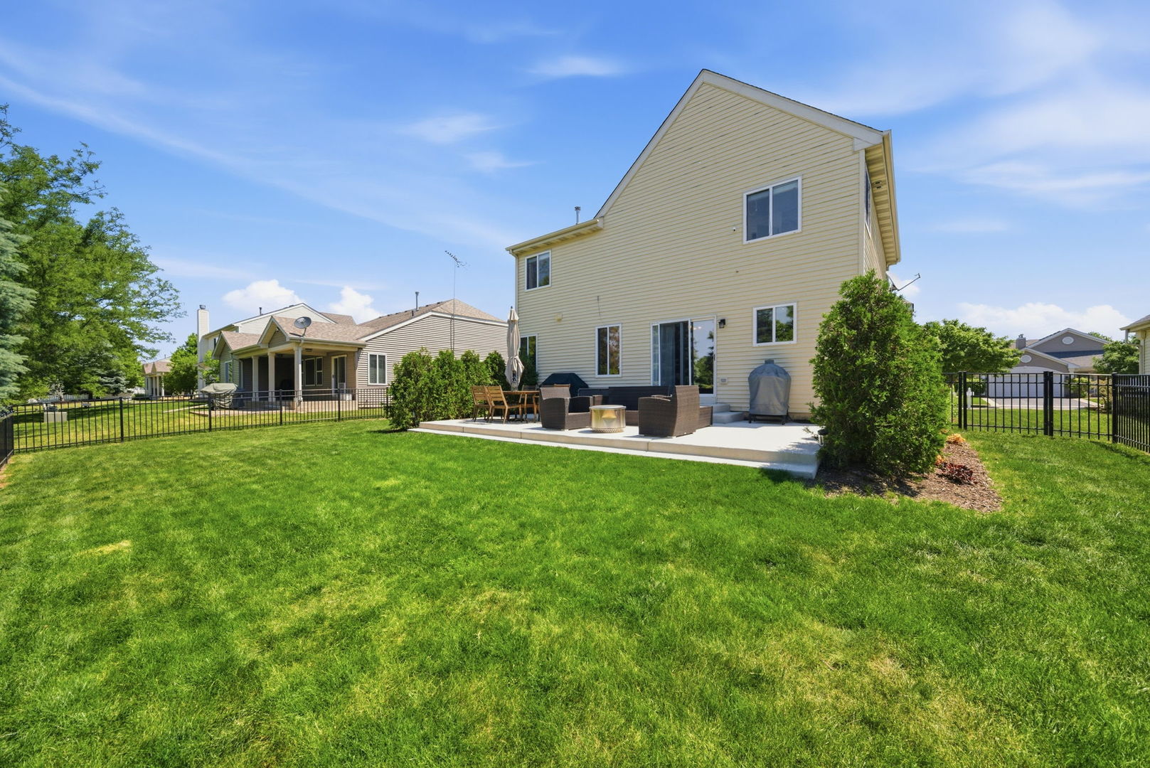3417 Mustang Road Joliet, IL 60435 - Photo 25 of 30
