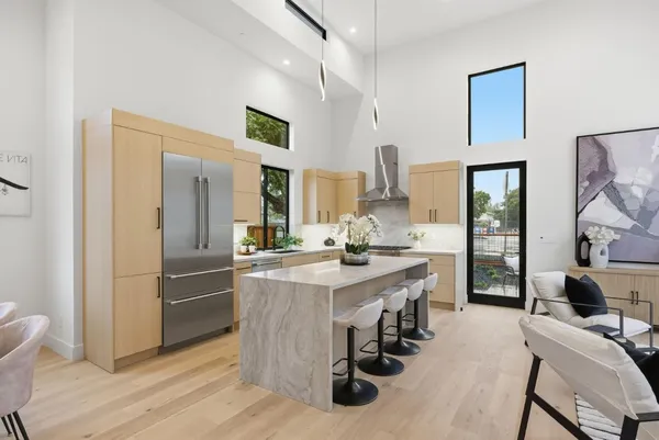 $2,888,000 | 702 Ellsworth Place, Palo Alto, CA 94306