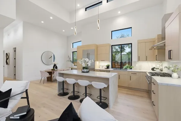 $2,888,000 | 702 Ellsworth Place, Palo Alto, CA 94306