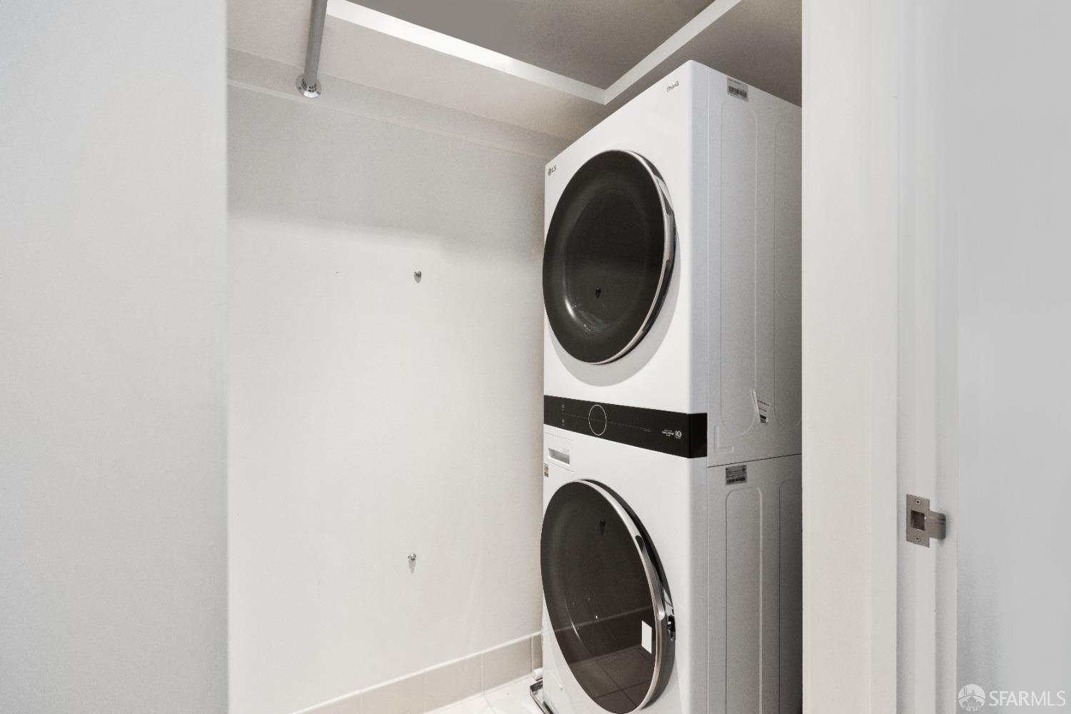 188 Minna, Unit 33A San Francisco, CA 94105 - Photo 29 of 29 a close up view of a washer and dryer