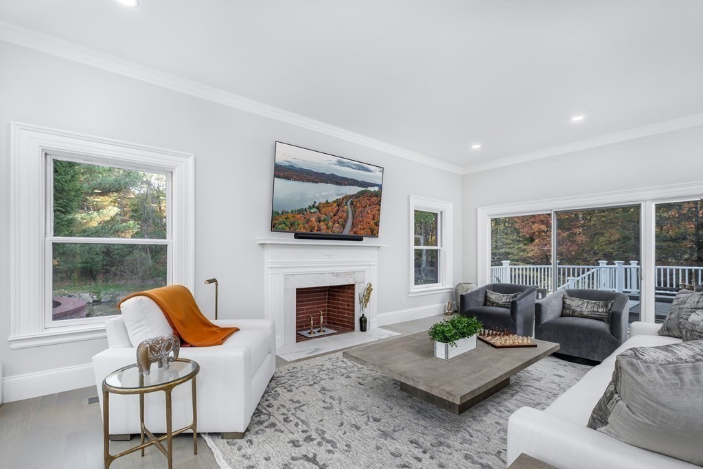 91 Rockport Road Weston, MA 02493 - Photo 14 of 42 Gallery Image 14