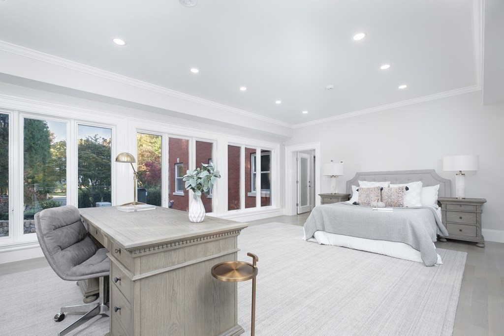 91 Rockport Road Weston, MA 02493 - Photo 16 of 42 Gallery Image 16