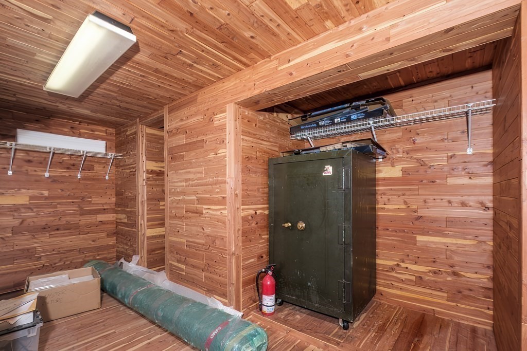 91 Rockport Road Weston, MA 02493 - Photo 34 of 42 Gallery Image 34