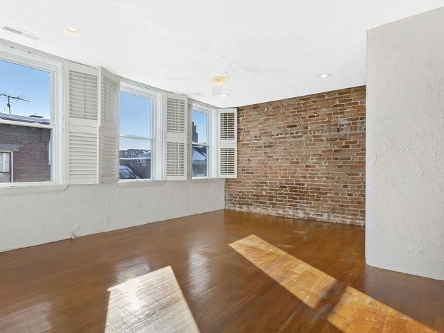 $795,000 | 1 Sheafe Street, Unit 7, Boston, MA 02113