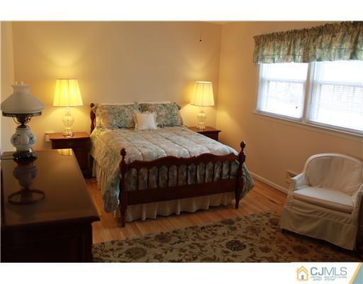455 Sherman Road North Brunswick, NJ 08902 - Photo 13 of 19 Gallery Image 13
