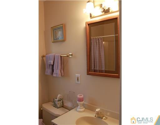 455 Sherman Road North Brunswick, NJ 08902 - Photo 16 of 19 Gallery Image 16
