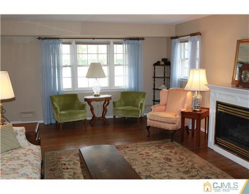 455 Sherman Road North Brunswick, NJ 08902 - Photo 4 of 19 Gallery Image 4