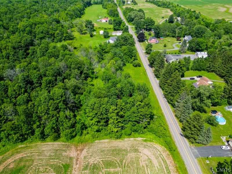 369 Windfall Road Utica, NY 13502 - Photo 6 of 18