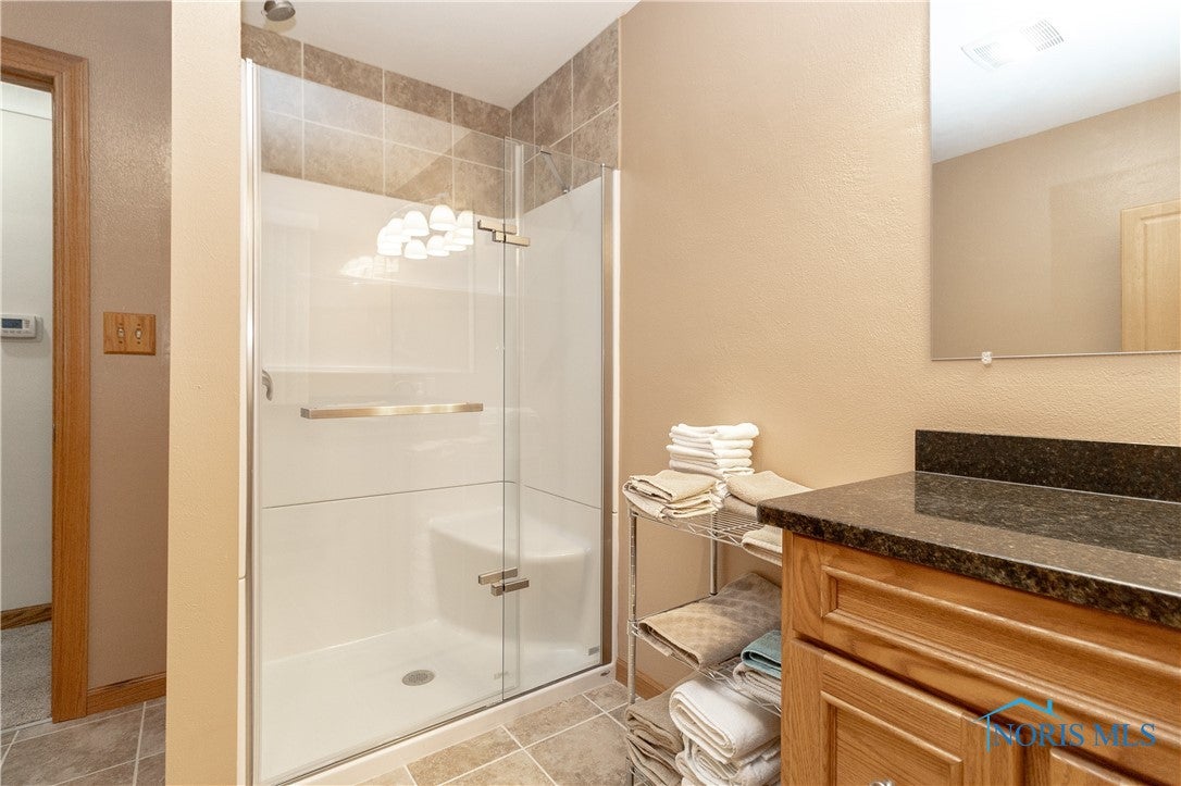 30137 Lemoyne Road Walbridge, OH 43465 - Photo 19 of 36 Gallery Image 19