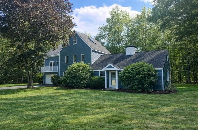 $1,199,000 | 20 Meadow Brook Road, Norwell, MA 02061