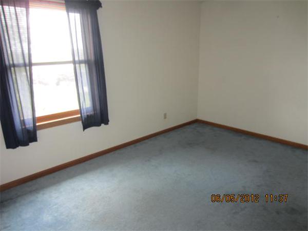 290 Caroline Street Fall River, MA 02721 - Photo 13 of 21 Gallery Image 13