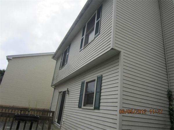290 Caroline Street Fall River, MA 02721 - Photo 3 of 21 Gallery Image 3