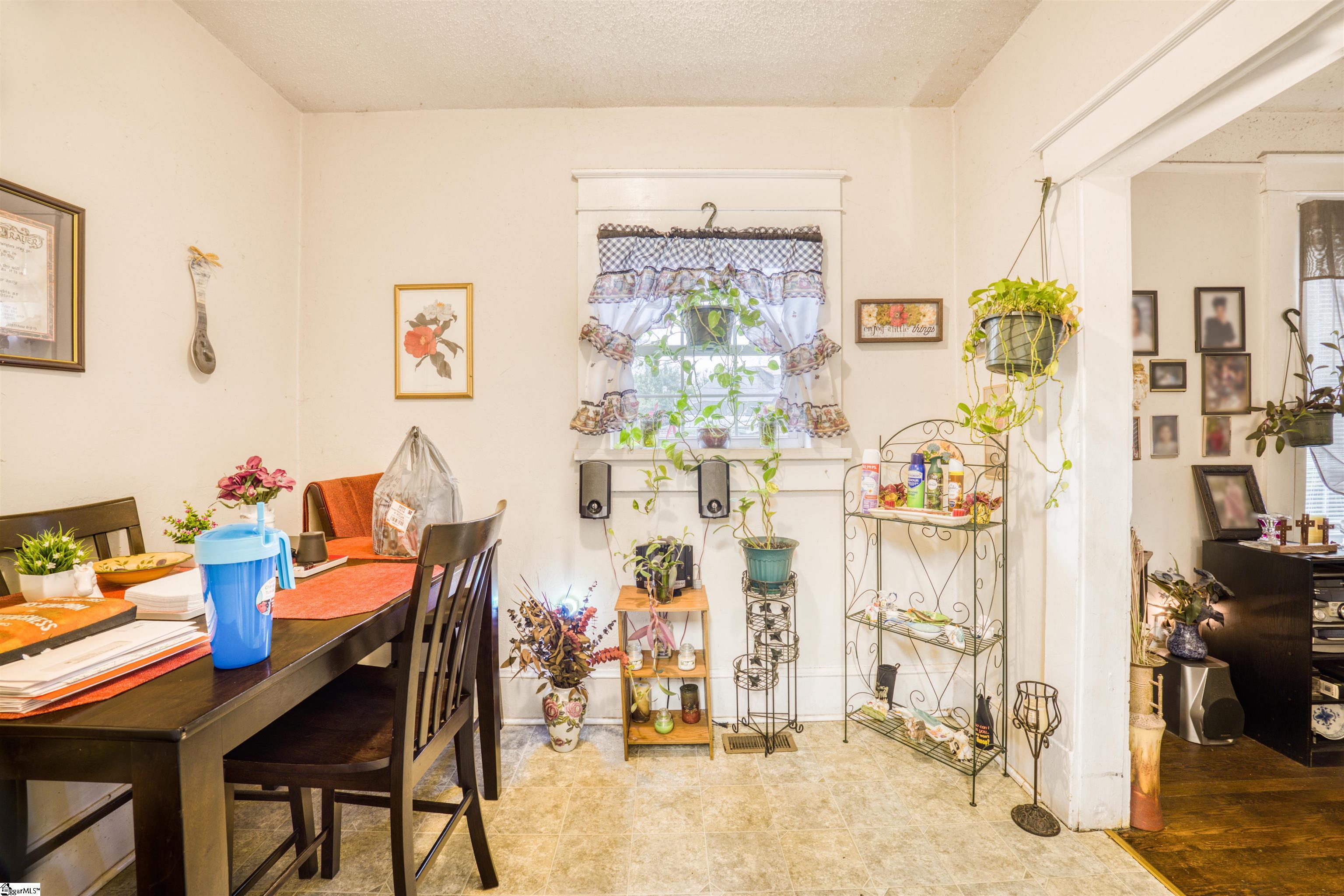 107 Brown Street Anderson, SC 29624 - Photo 14 of 31