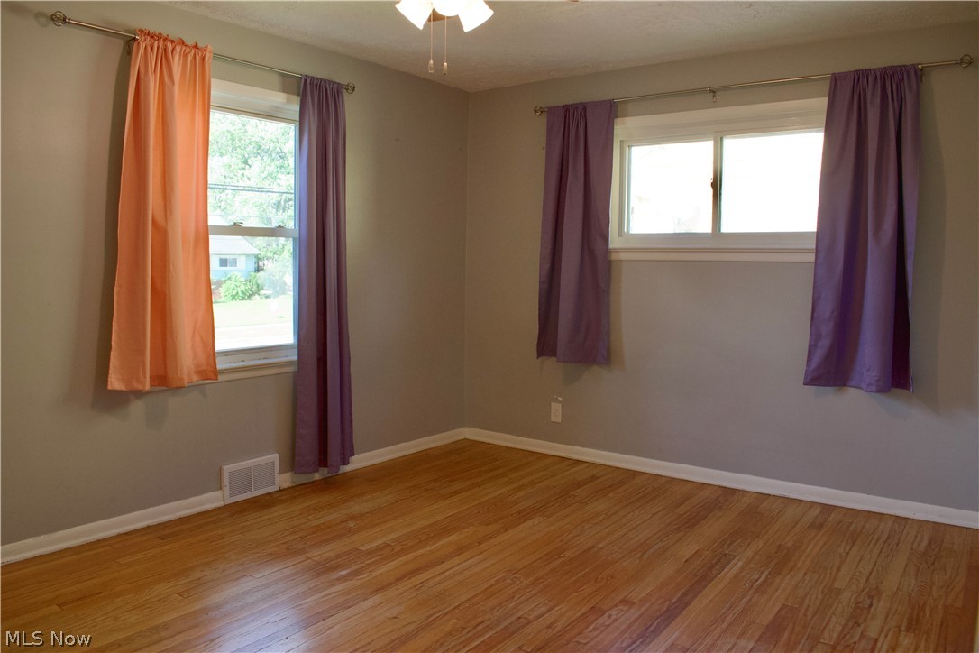 20724 Applegate Road Maple Heights, OH 44137 - Photo 14 of 31 Gallery Image 14