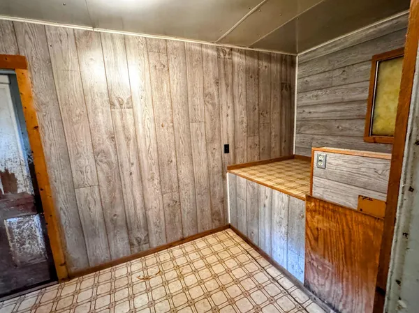 $289,500 | 34774 400th Street Southeast, Fosston, MN 56542