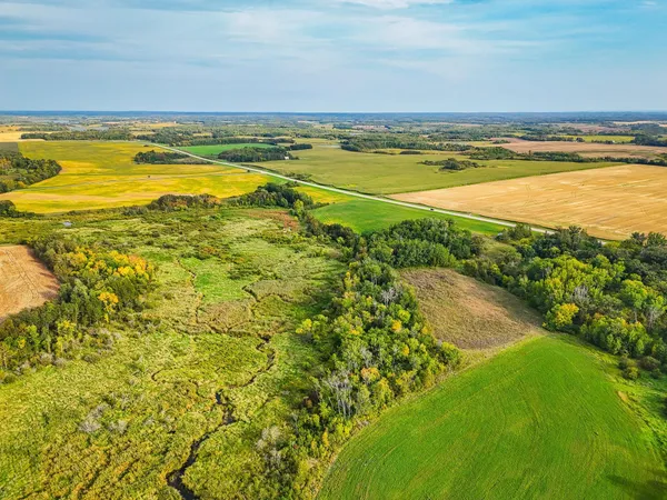 $289,500 | 34774 400th Street Southeast, Fosston, MN 56542