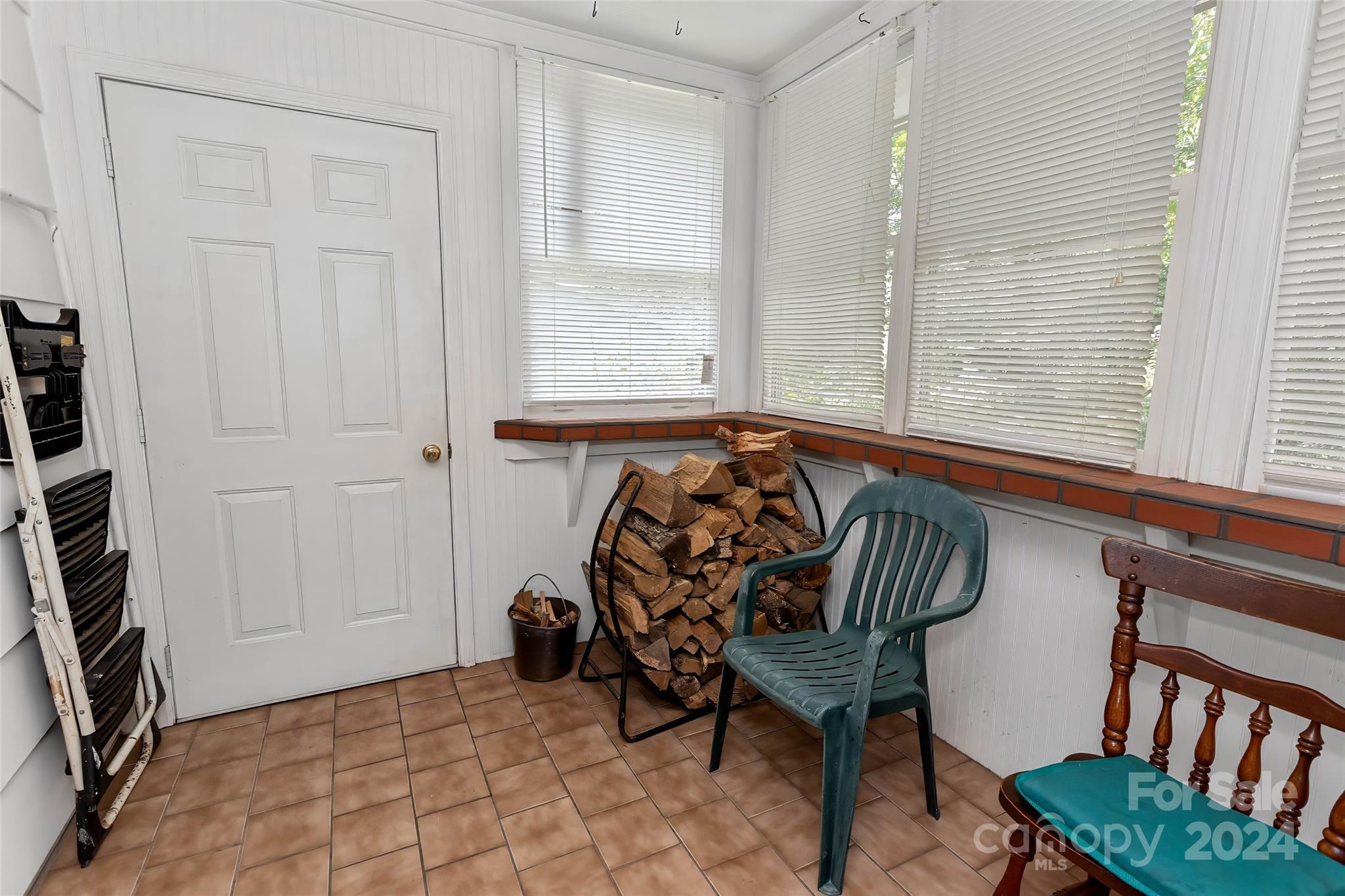 45 Cub Road Asheville, NC 28806 - Photo 25 of 46 a view of a livingroom with furniture