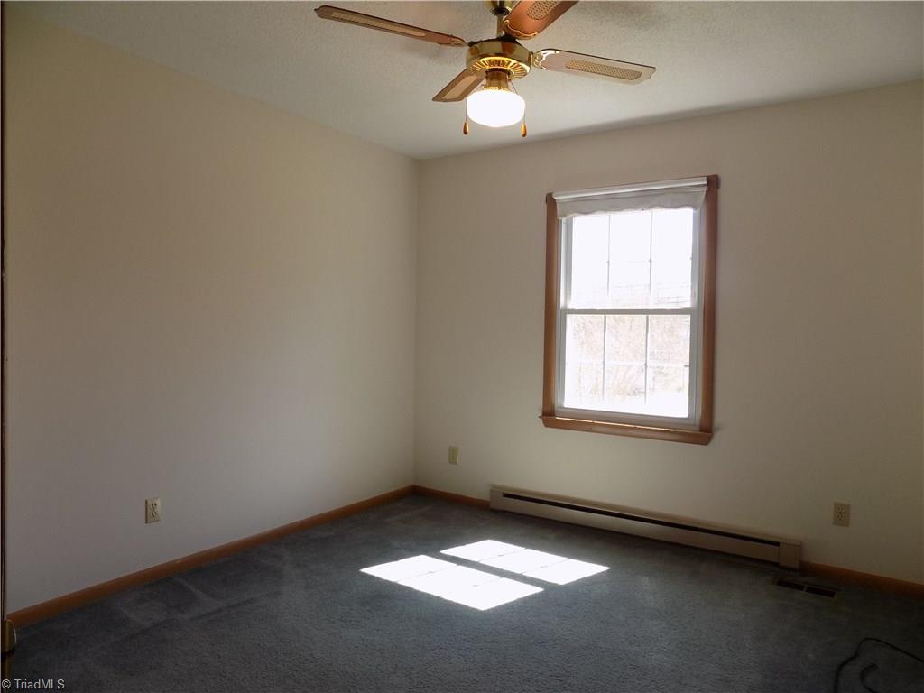 3104 Tyro Road Lexington, NC 27295 - Photo 21 of 28 2nd bedroom