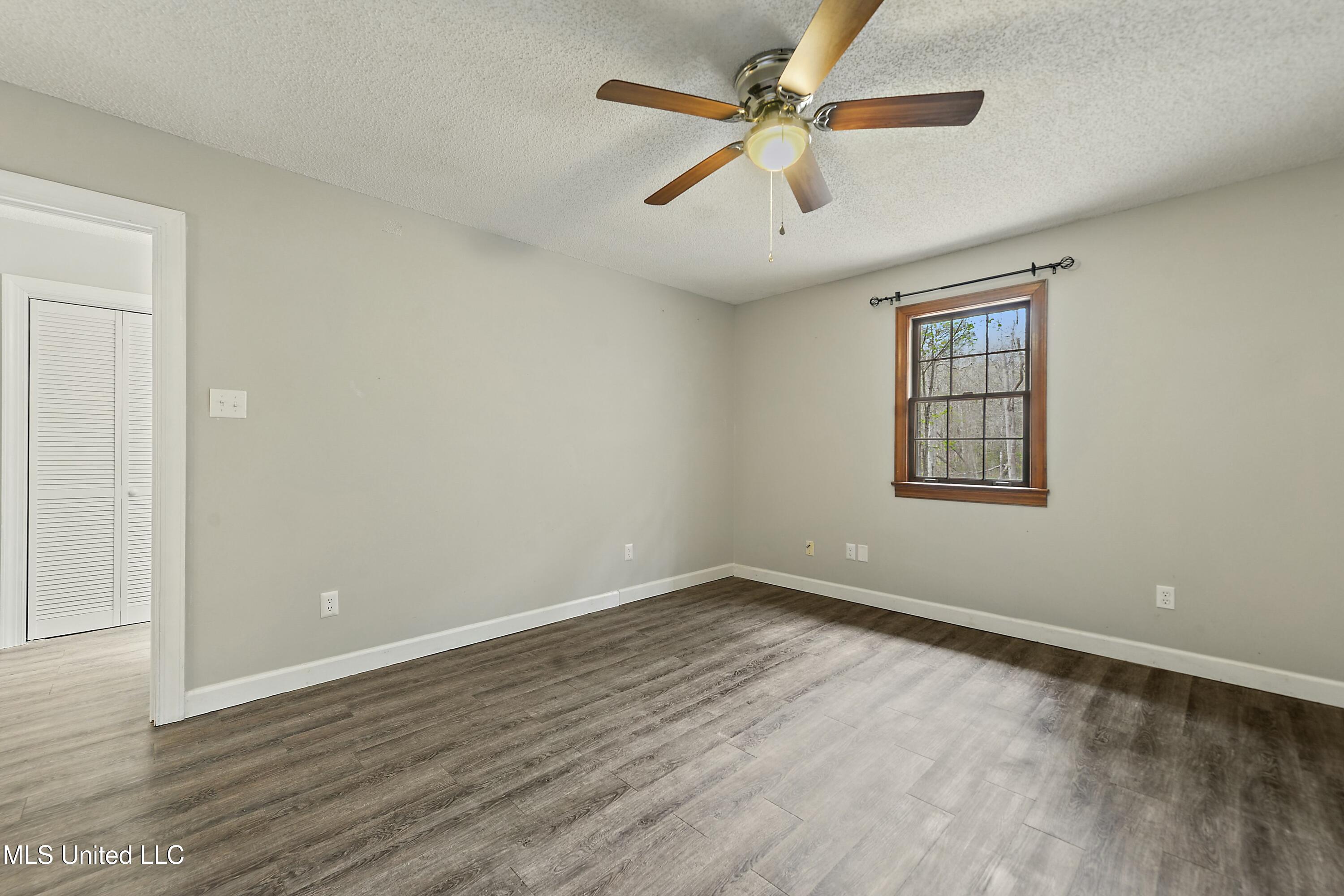 7524 Lakeridge Drive Ocean Springs, MS 39564 - Photo 12 of 41 tempImagedPD3Ik