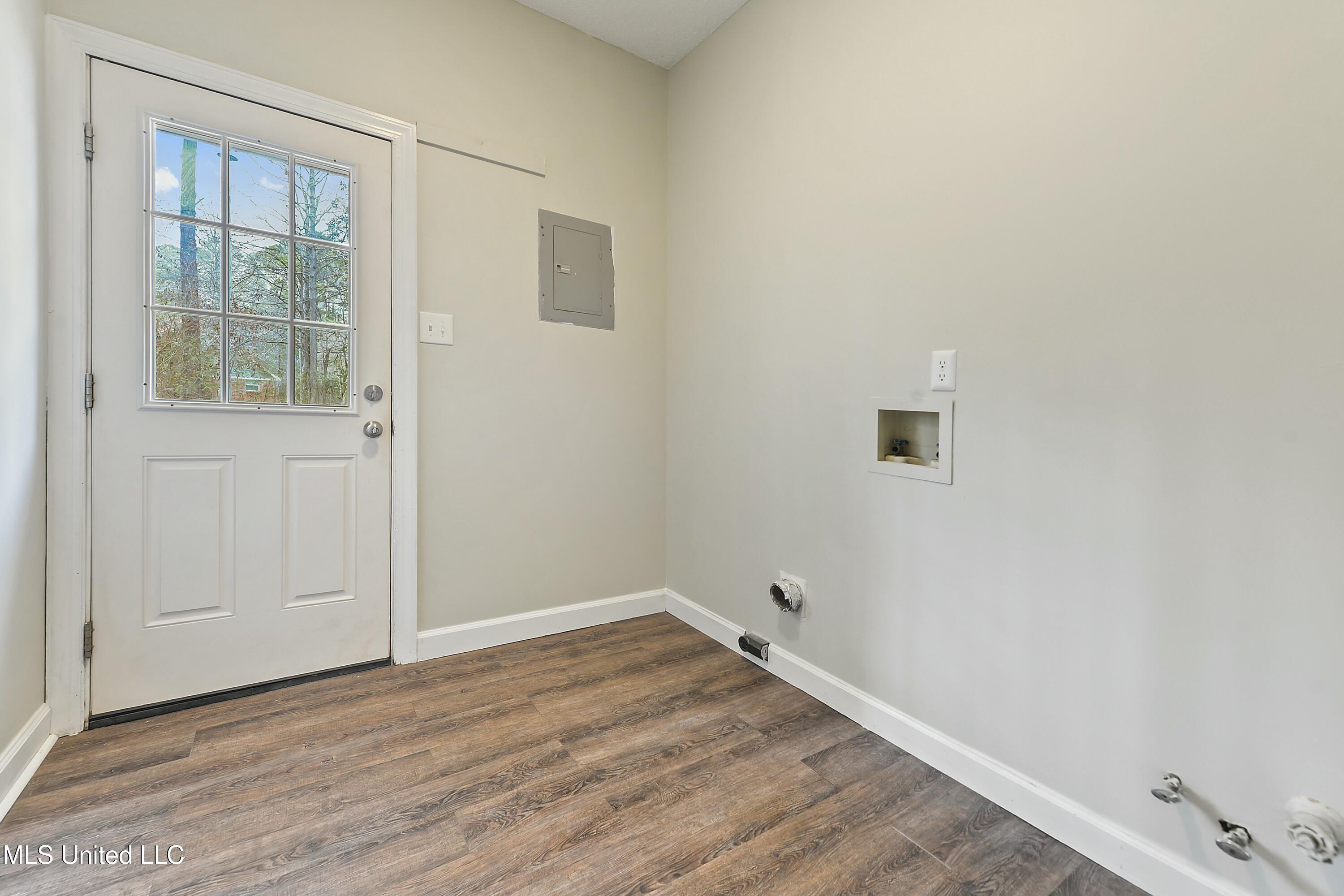 7524 Lakeridge Drive Ocean Springs, MS 39564 - Photo 27 of 41 tempImageJHDnrx