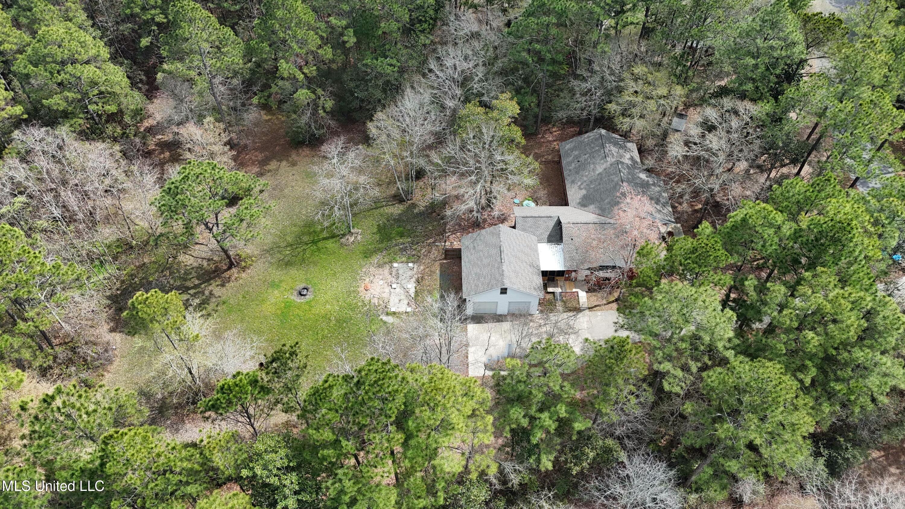 7524 Lakeridge Drive Ocean Springs, MS 39564 - Photo 35 of 41 tempImageRASsHE