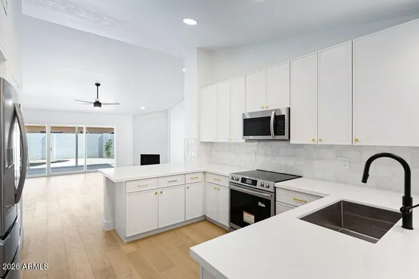 $565,000 | 632 West Horseshoe Avenue, Gilbert, AZ 85233