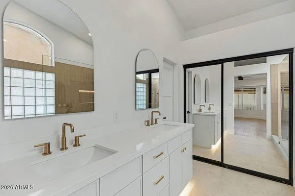 $565,000 | 632 West Horseshoe Avenue, Gilbert, AZ 85233