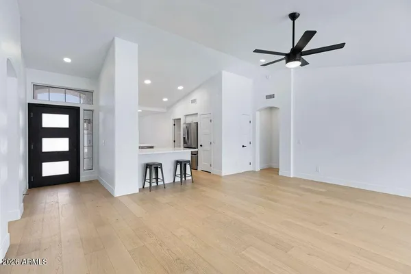 $565,000 | 632 West Horseshoe Avenue, Gilbert, AZ 85233