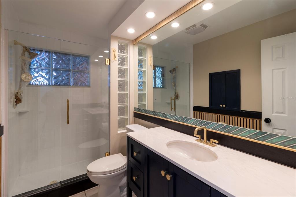 3018 19th Place Southwest Largo, FL 33774 - Photo 15 of 31