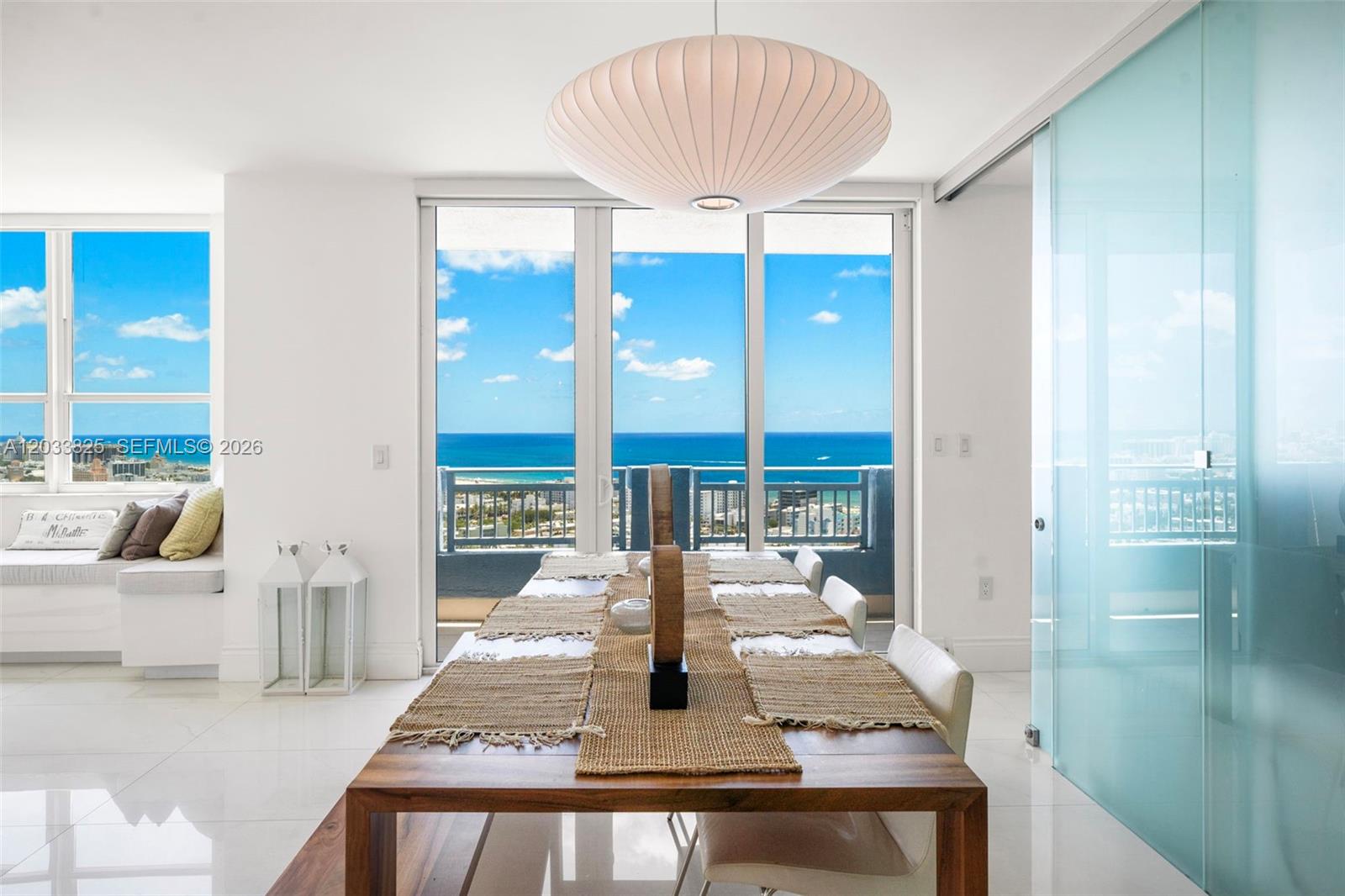 90 Alton Road, Unit PH3209 Miami Beach, FL 33139 - Photo 4 of 25