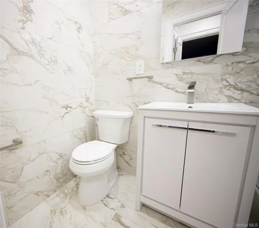 $399,000 | 85 South Centre Avenue, Unit A20, Rockville Centre, NY 11570