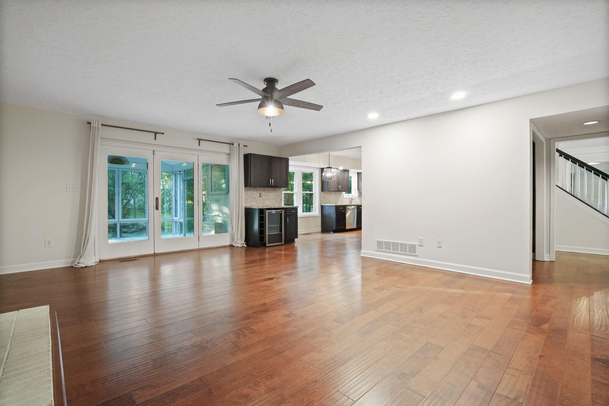 1091 Ridge Place Columbus, OH 43230 - Photo 24 of 43 Plenty of Room for Family