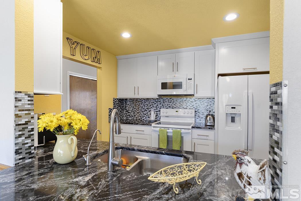 5885 Pebble Beach Drive Reno, NV 89502 - Photo 14 of 27 Photo 14