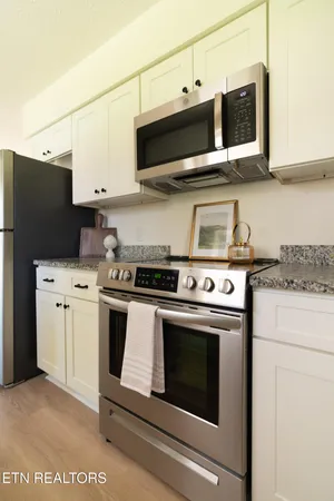 $400,000 | 520 Harrow Road, Knoxville, TN 37934