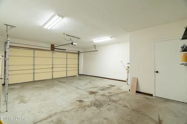 $400,000 | 520 Harrow Road, Knoxville, TN 37934