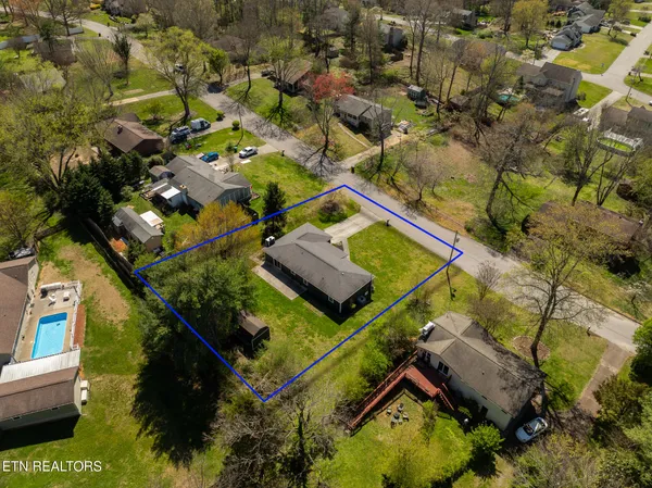 $400,000 | 520 Harrow Road, Knoxville, TN 37934