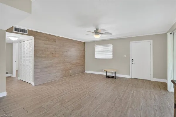 $2,300 | 1549 Sandpiper Street, Unit 36, Naples, FL 34102