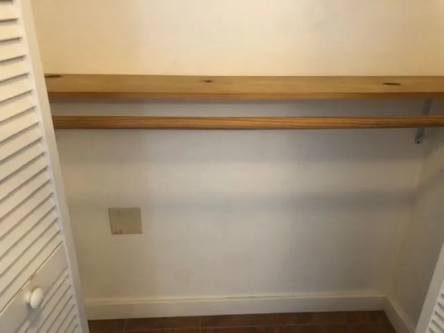 $1,000 | 506 Lafayette Street, Unit A, Gretna, LA 70053