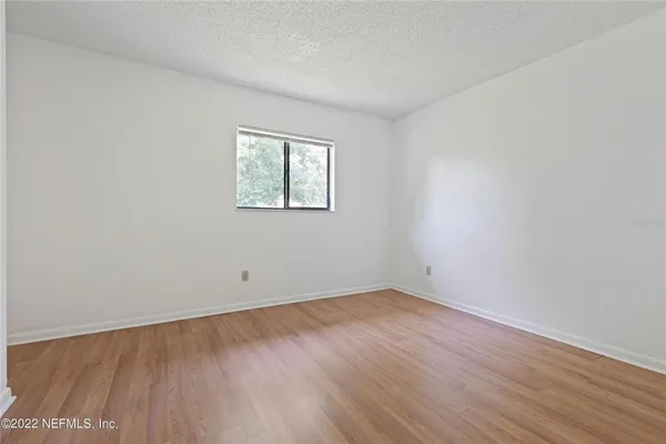 $1,500 | 94 Belvedere Lane, Palm Coast, FL 32137