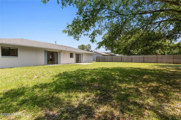 $1,500 | 94 Belvedere Lane, Palm Coast, FL 32137